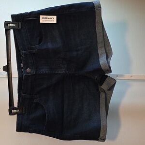 🆕️ Old Navy High-Rise Wow Jean Shorts / Size 14